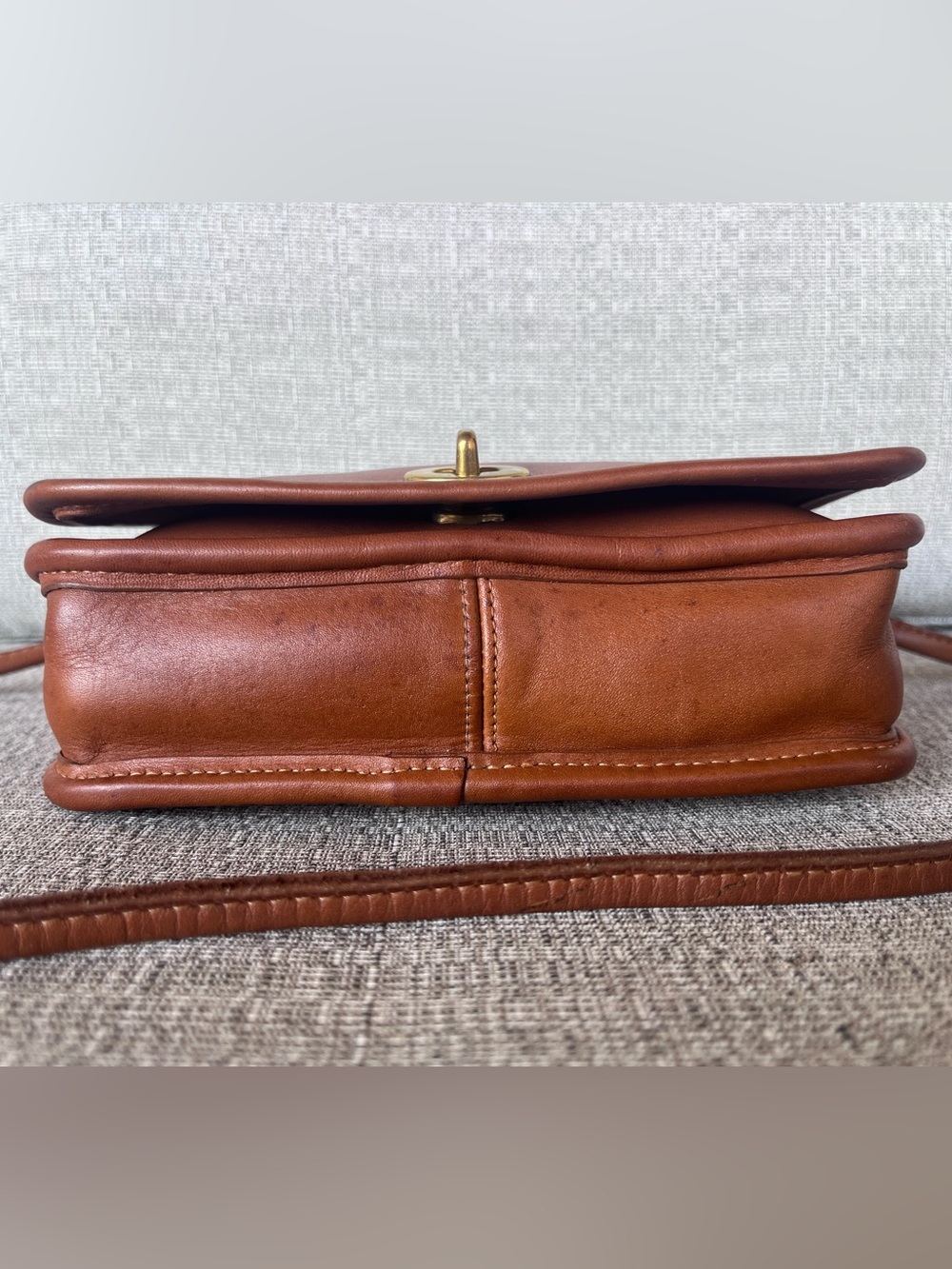 Vintage Coach Compact Pouch Crossbody Bag 9620. Made in the USA- pre1994 - Picture 5 of 15